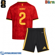 Fotballdrakt Barn Belgia Zeno Debast #2 Hjemmedraktsett VM 2026 Kortermet (+ Korte bukser)